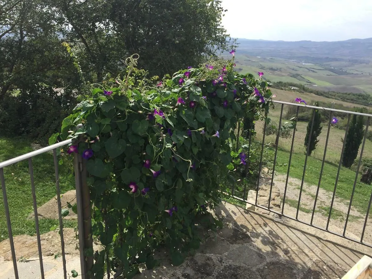 راديكوفاني Romantico Cottage إيطاليا